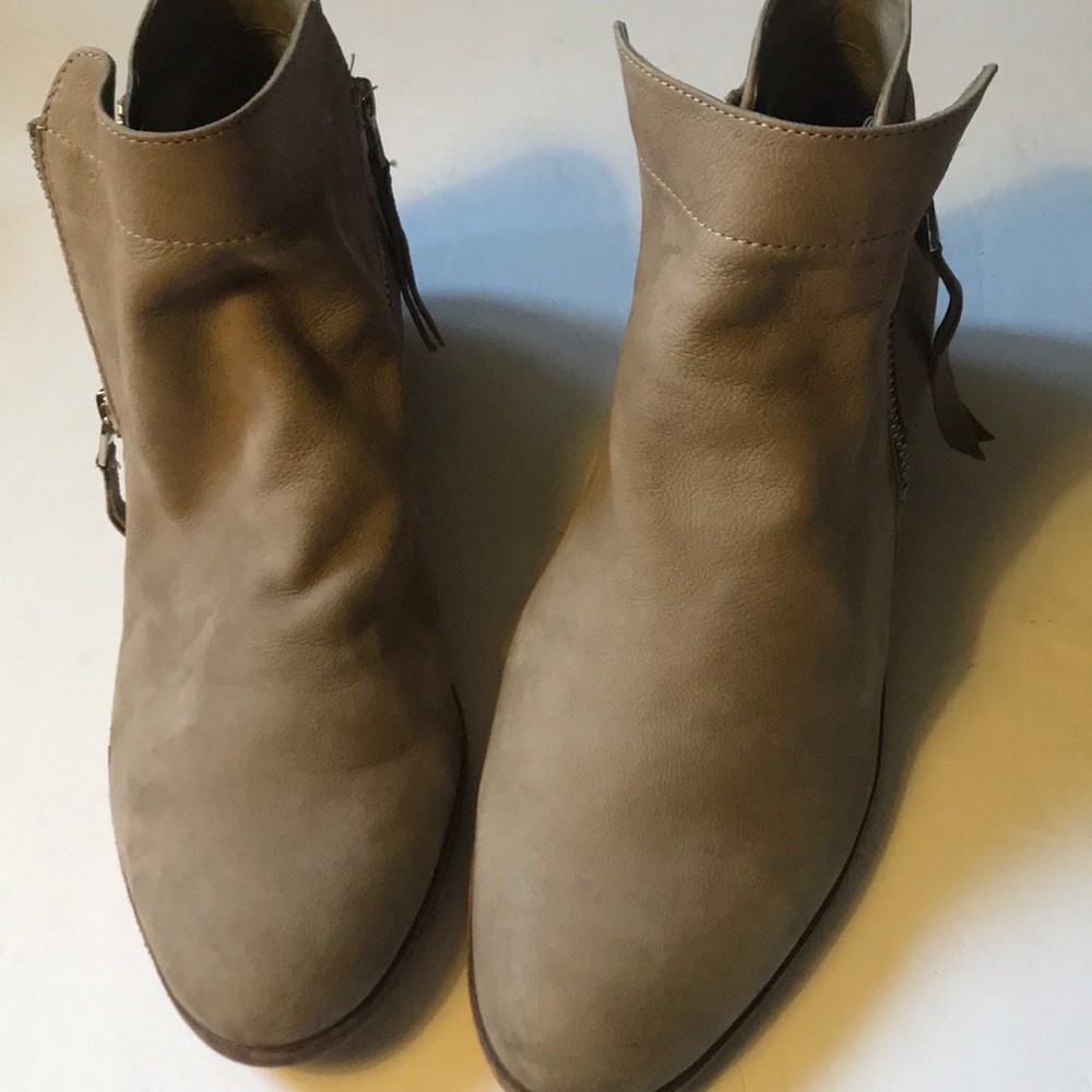 Sam Edelman Taupe Leather Ankle Booties size 10
